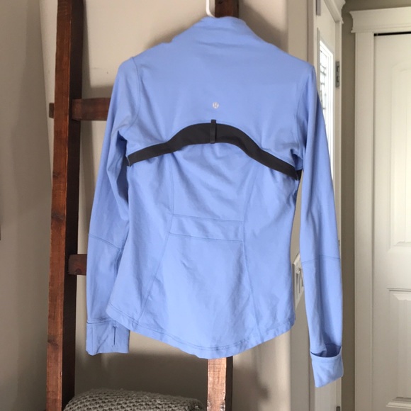 Size 8 lulu jacket - Picture 2 of 2